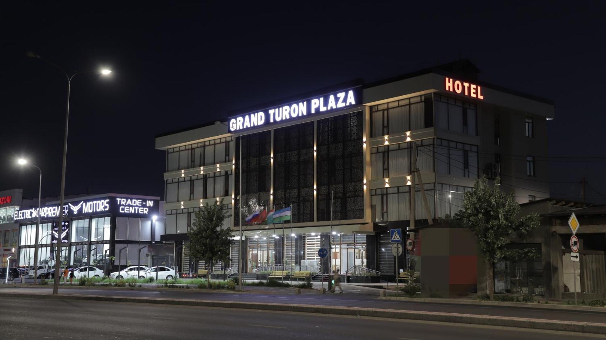 Grand Turon Plaza Hotel ทาชเคนต์ ภายนอก รูปภาพ